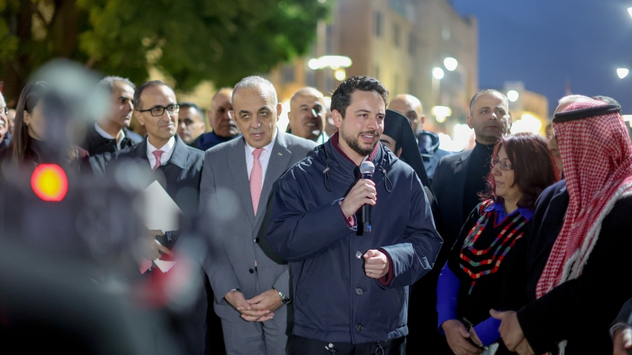 ولي العهد يهنئ أبناء الطوائف المسيحية بقرب حلول عيد الميلاد