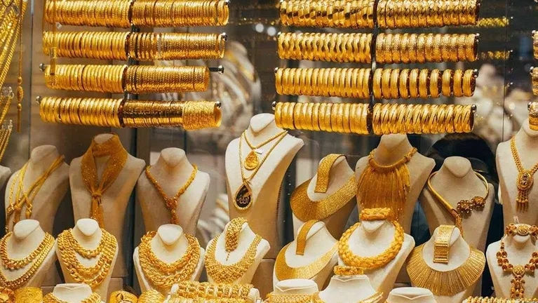 الذهب يرتفع في السوق المحلية الأربعاء