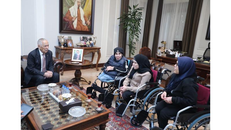 بتوجيهات ملكية.. رعاية فورية مباشرة لأسرة من 