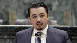 النائب الحواري: البنوك ترفع الفوائد سريعًا وتتجاهل قرارات التخفيض على حساب المواطنين