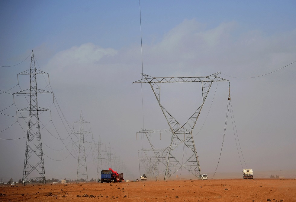 تفجيرات تستهدف حوامل الكهرباء وتفاقم ازمة المياه في درعا