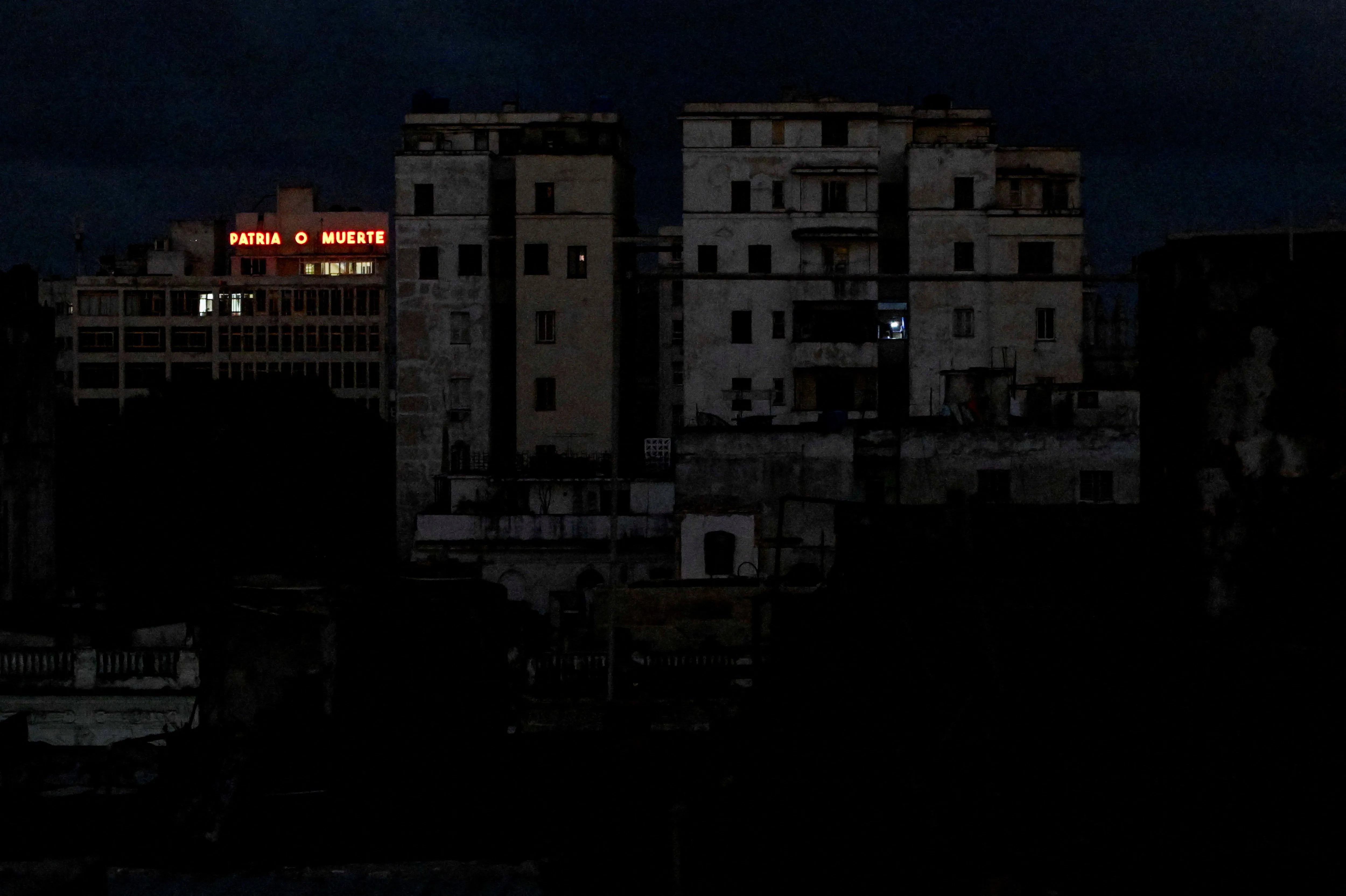 أزمة كهرباء حادة تضرب كوبا وتعيق الاقتصاد