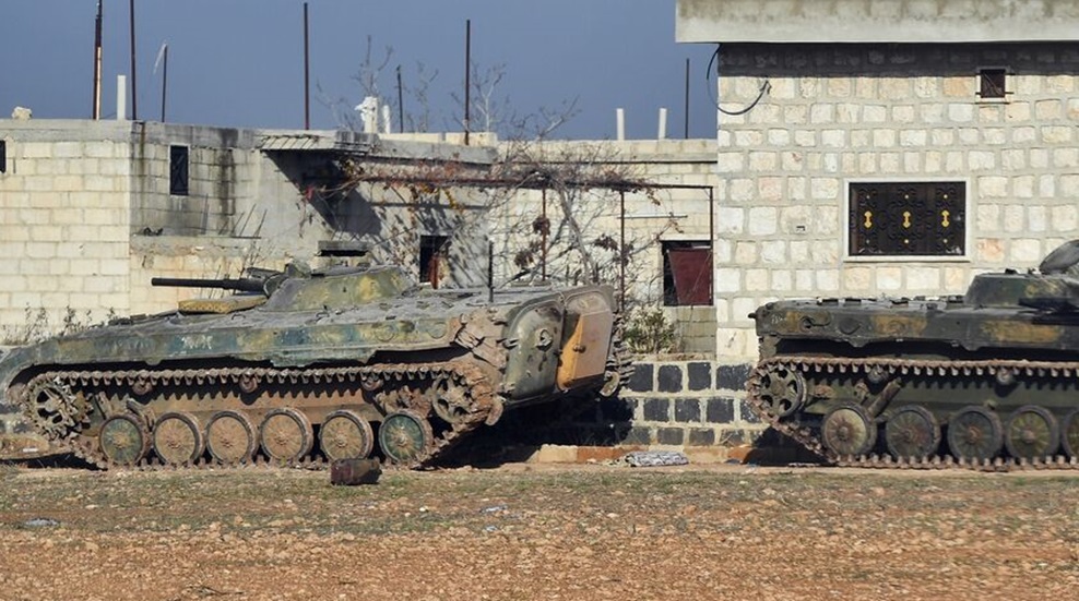 تعزيزات عسكرية سورية تتجه نحو الحدود اللبنانية السورية لمواجهة التحديات الأمنية