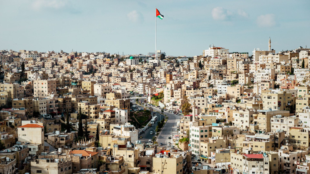 يوم العلم يجسد وحدة الأردنيين واعتزازهم بالقيادة الهاشمية