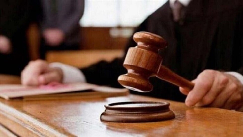 حكم بالسجن 20 عاما لوزير العدل التونسي السابق في قضية جوازات السفر المزورة