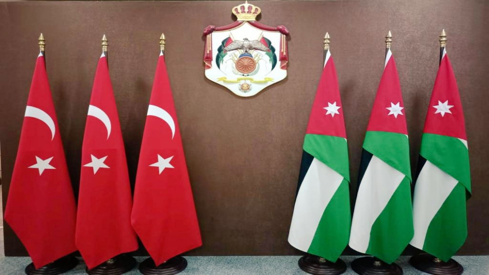الأردن وتركيا يؤكدان على أهمية التوصل لحل شامل لوقف التصعيد في المنطقة