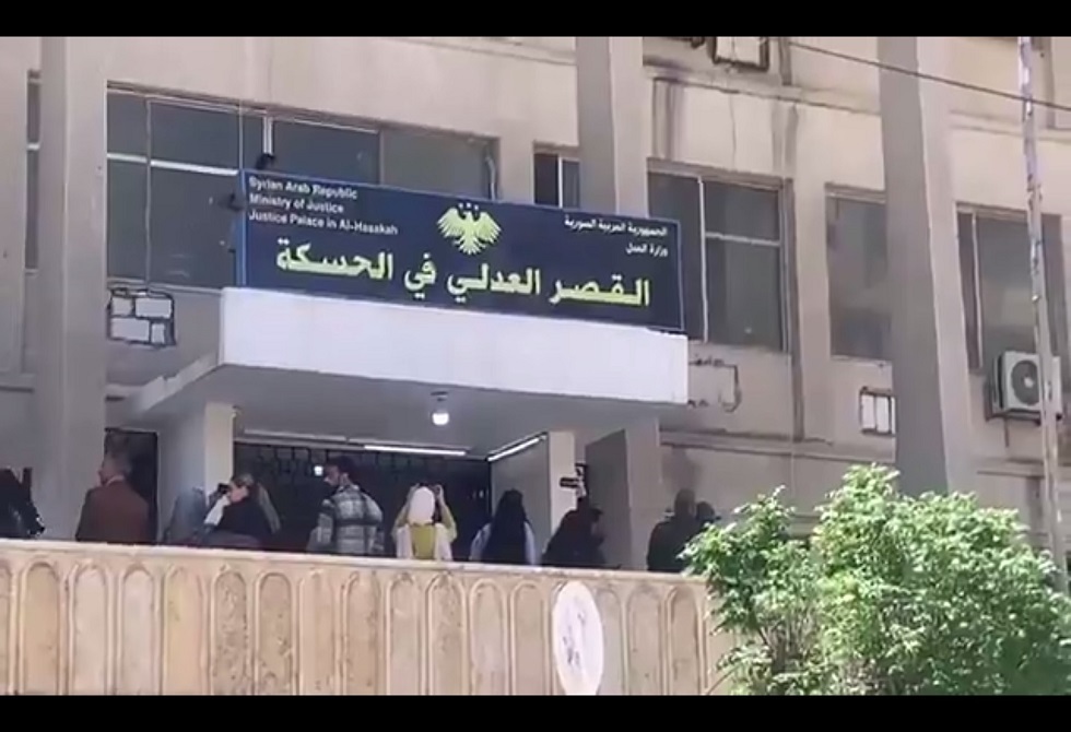 تطورات توتر الحسكة بين الحكومة السورية والإدارة الذاتية